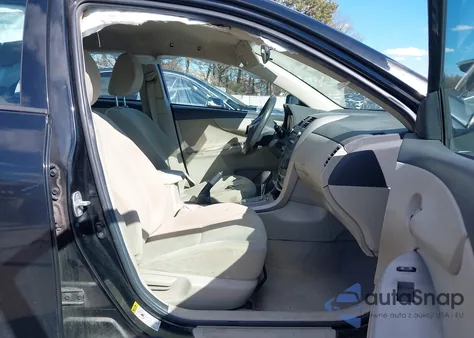 2011 Toyota Corolla Le z USA, uszkodzony, nr VIN 2T1BU4EE5BC605469